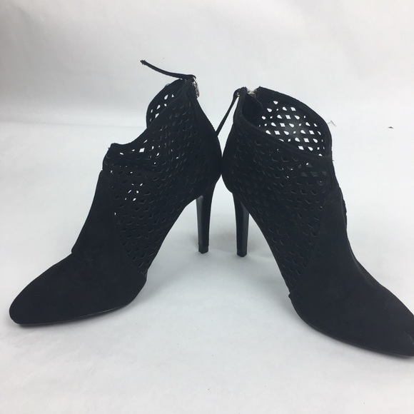 Zara Shoes - Zara Black Perforated Heels